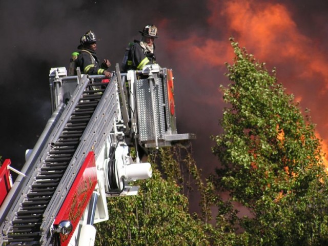 TOWER LADDER 57 OPERATES @ NARROWS RD IN BEDFORD VILLAGE
L to R A. Carvalho, Capt R. Burbank